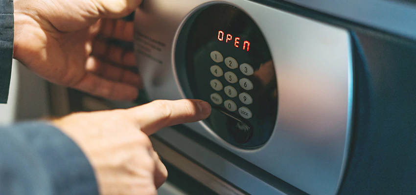Cash Safe Openers in Susanville, California